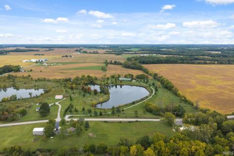 2238 E State Road 14 Silver Lake IN 46982
