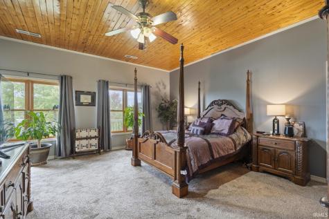 2238 E State Road 14 Silver Lake IN 46982