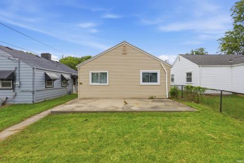 2710 Charlotte Avenue Fort Wayne IN 46805