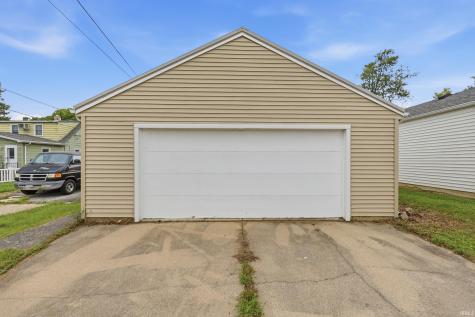 2710 Charlotte Avenue Fort Wayne IN 46805