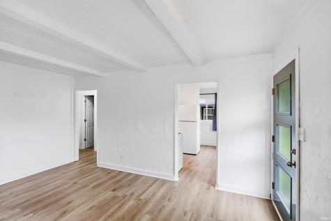 2710 Charlotte Avenue Fort Wayne IN 46805