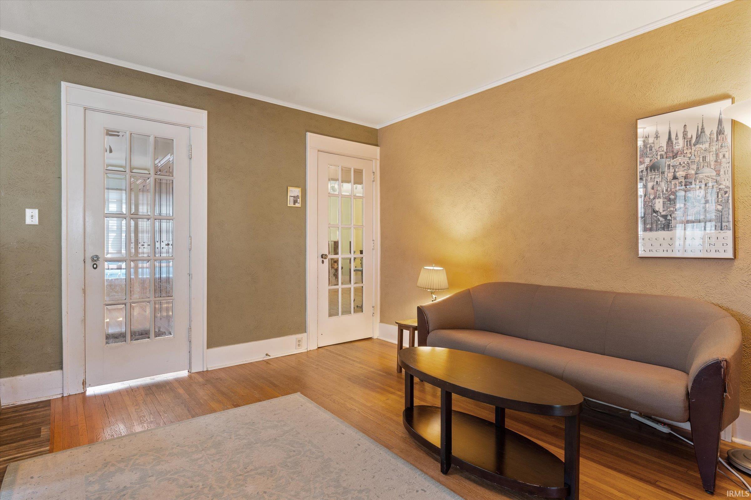 212 Marquette Avenue South Bend IN 46617