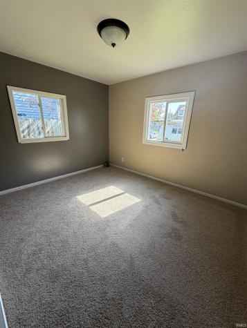 4016 Avondale Drive Fort Wayne IN 46806