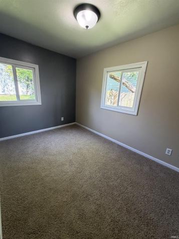 4016 Avondale Drive Fort Wayne IN 46806