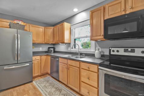 820 Hickory Way Noblesville IN 46062