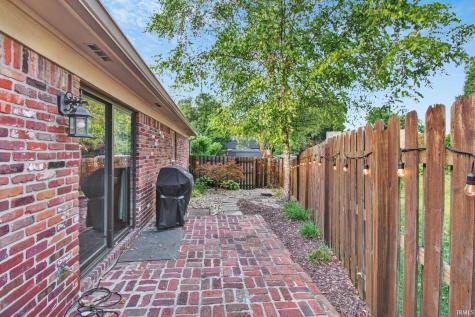 820 Hickory Way Noblesville IN 46062