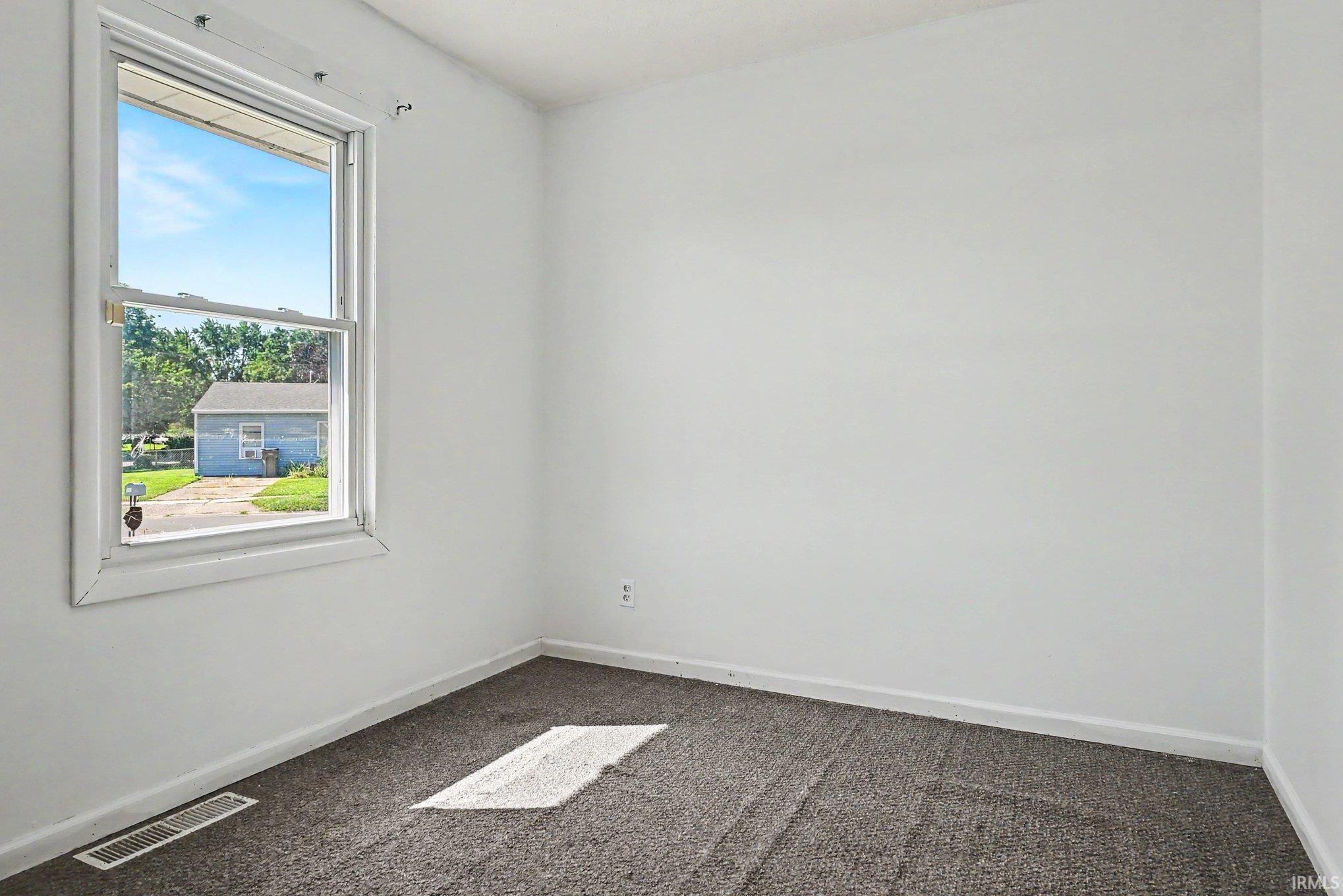 28821 Frank Court Elkhart IN 46516