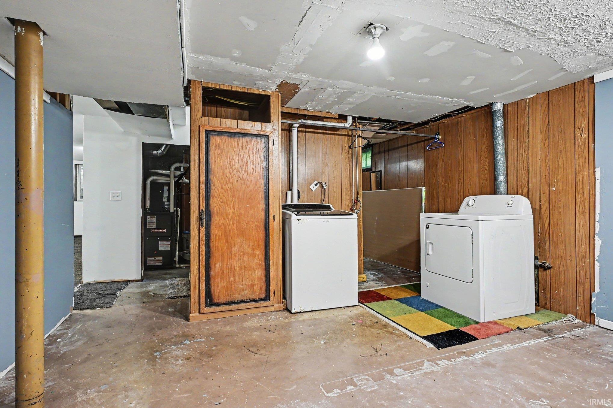 28821 Frank Court Elkhart IN 46516