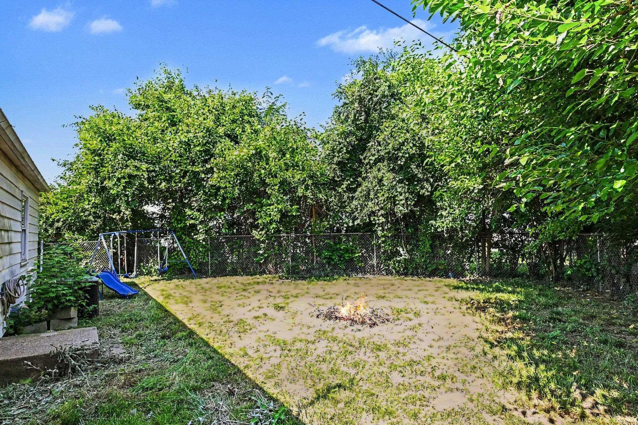 28821 Frank Court Elkhart IN 46516