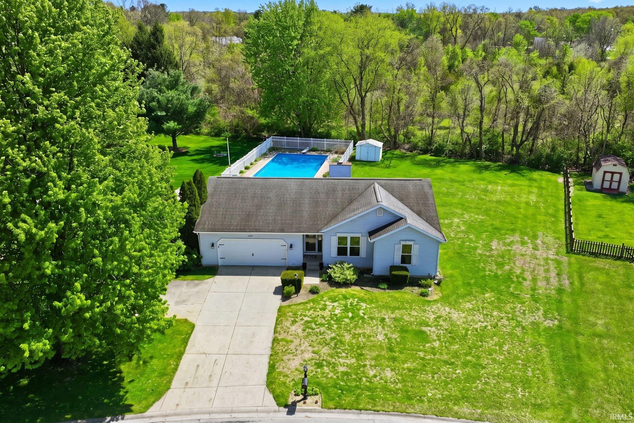 10424 Courtney Lane Granger IN 46530
