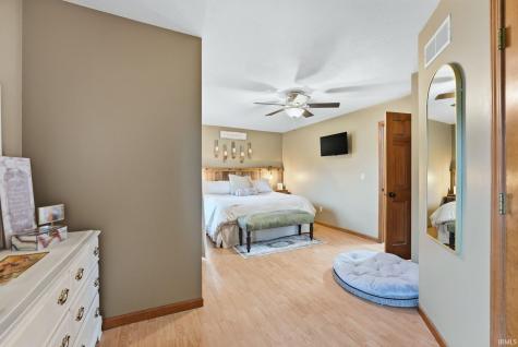 10424 Courtney Lane Granger IN 46530