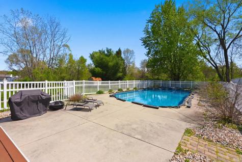 10424 Courtney Lane Granger IN 46530