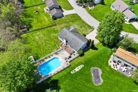 10424 Courtney Lane Granger IN 46530