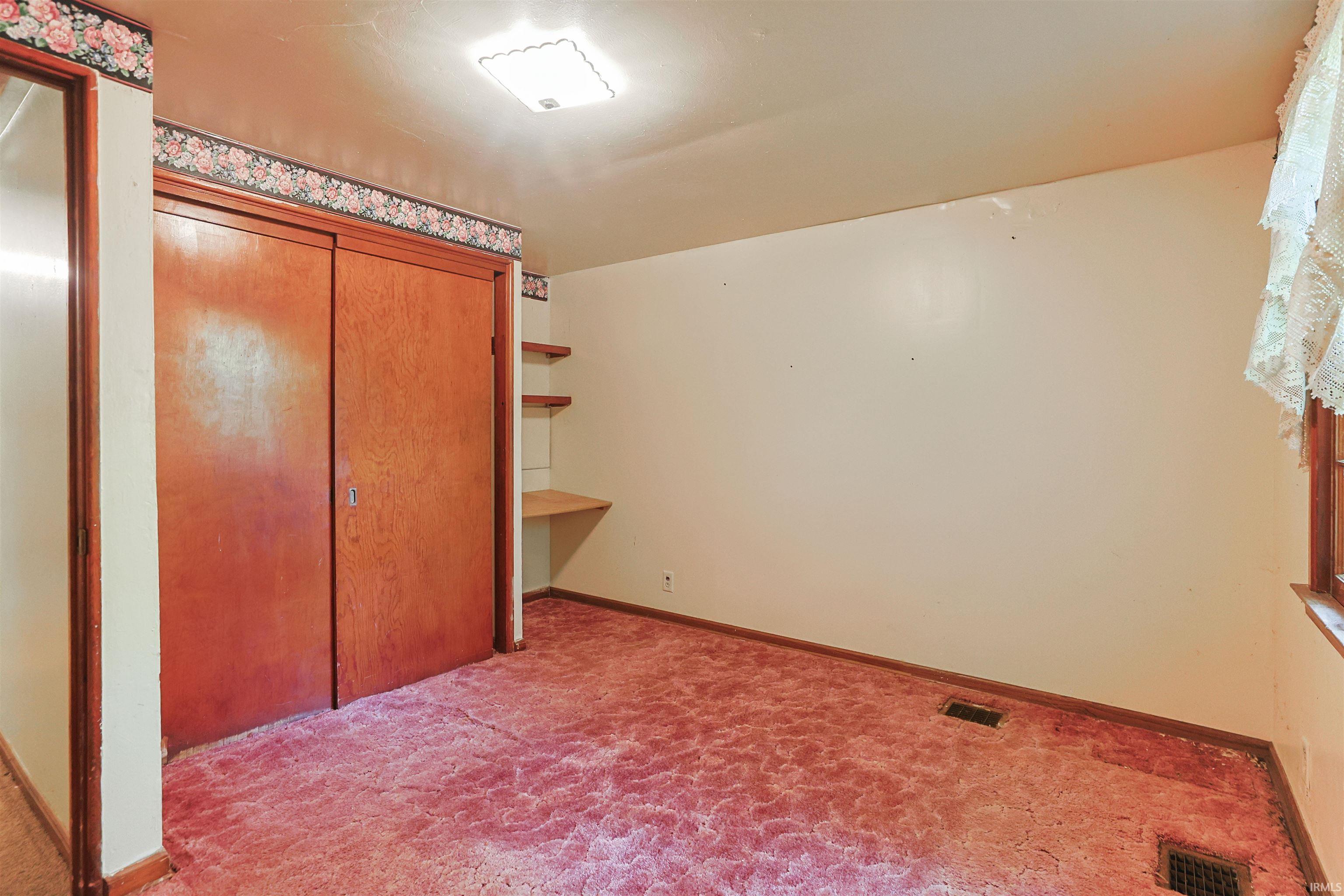 516 E Dragoon Trail Mishawaka IN 46544