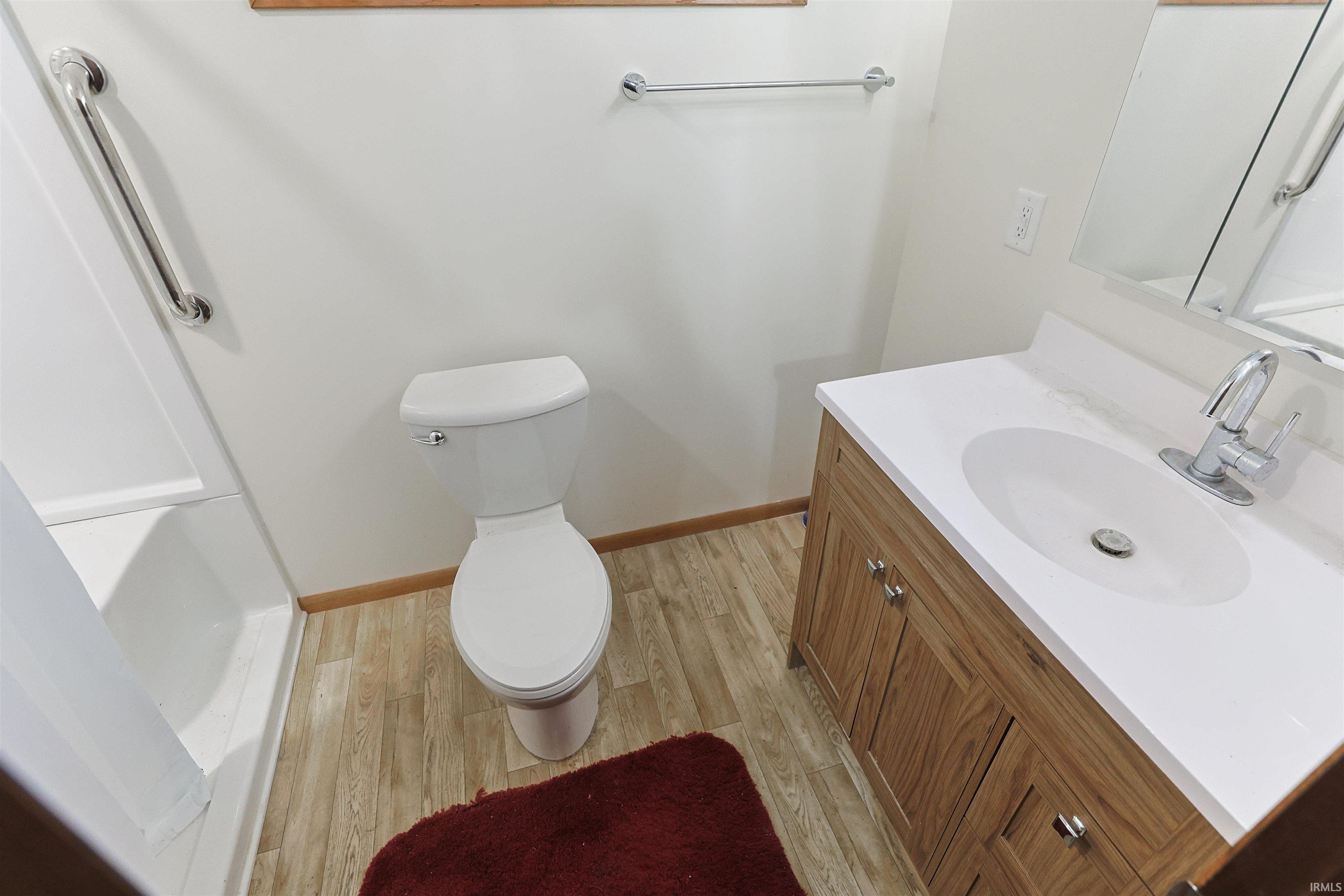 516 E Dragoon Trail Mishawaka IN 46544