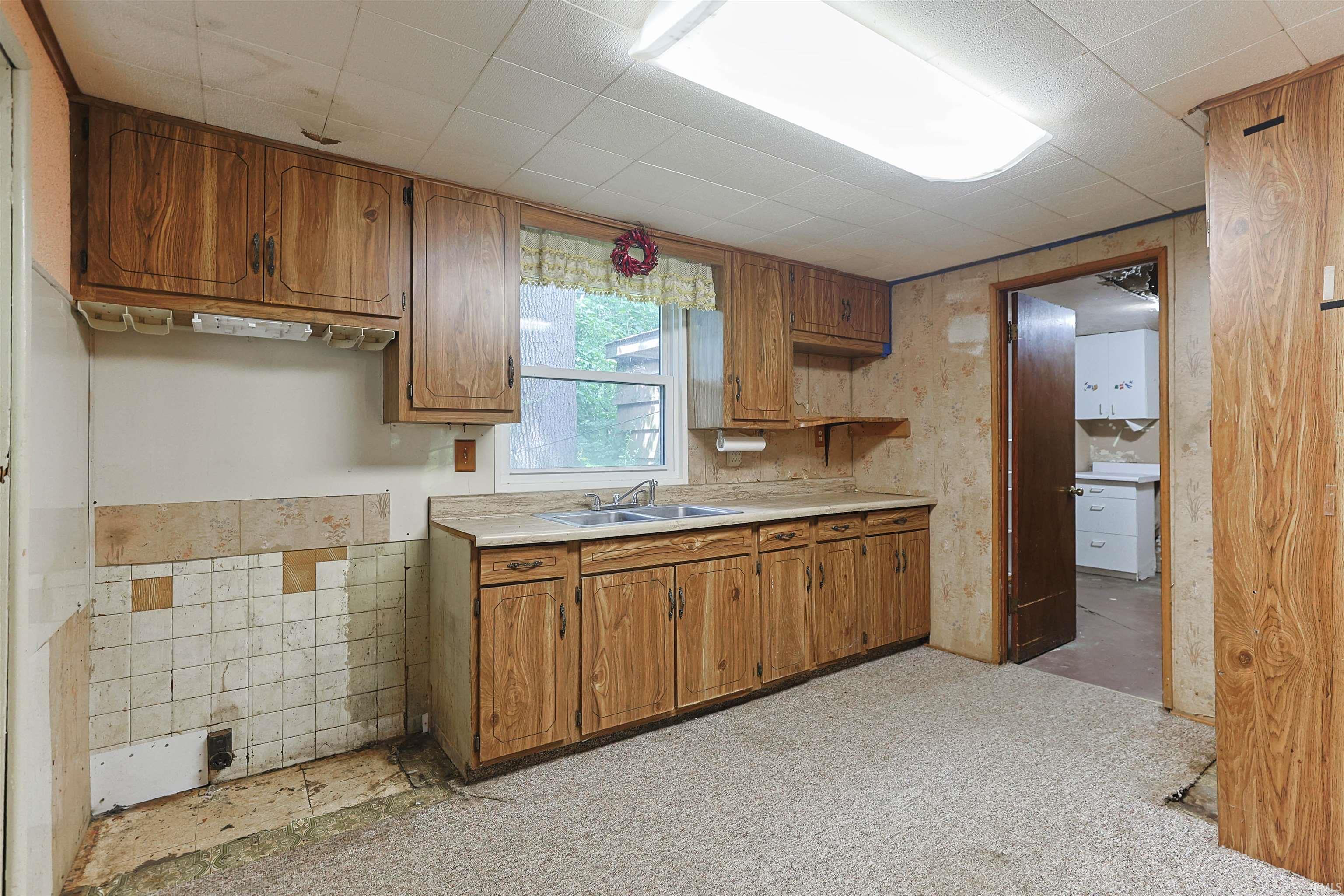 516 E Dragoon Trail Mishawaka IN 46544