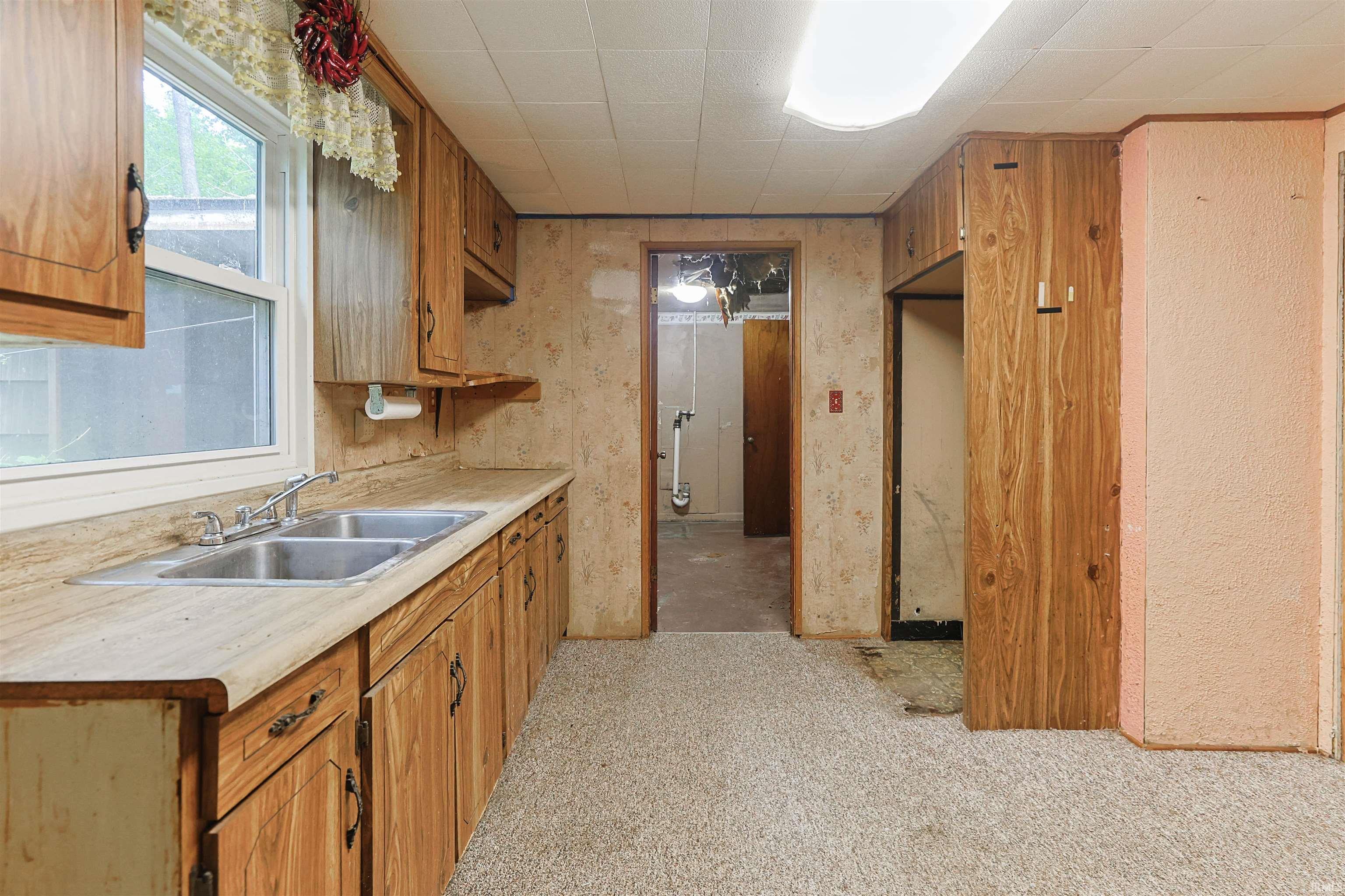 516 E Dragoon Trail Mishawaka IN 46544