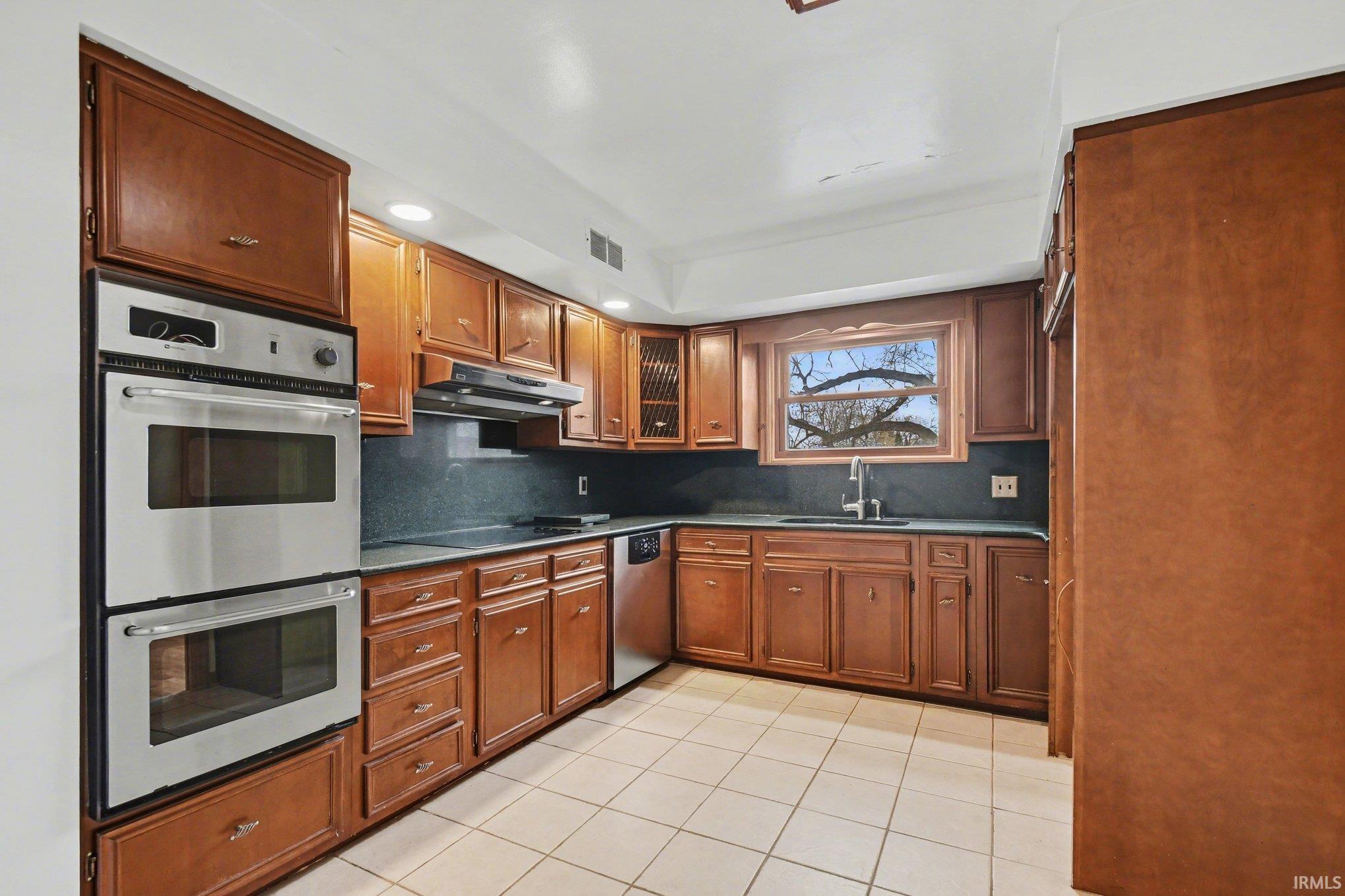 23456 Greenleaf Boulevard Elkhart IN 46514