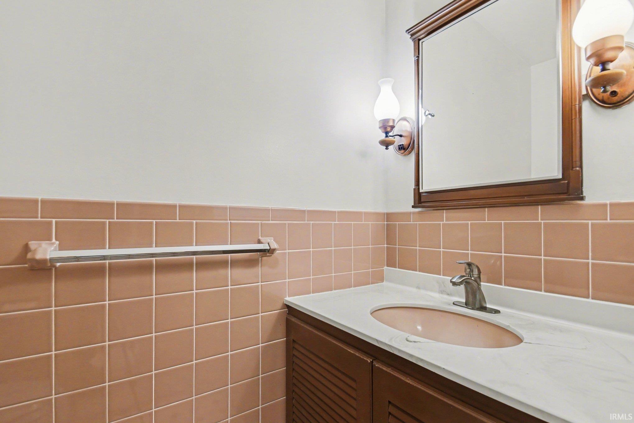 23456 Greenleaf Boulevard Elkhart IN 46514