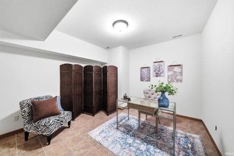 3933 Whitfield Chase Fort Wayne IN 46815