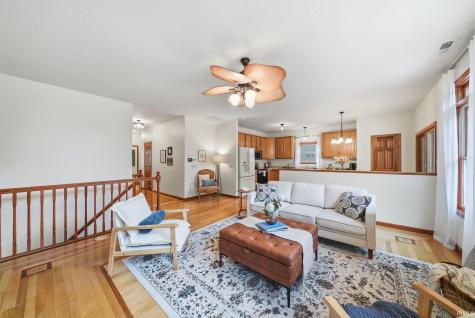 3933 Whitfield Chase Fort Wayne IN 46815