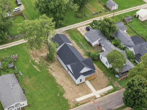2710 N B Street Elwood IN 46036