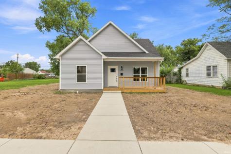 2710 N B Street Elwood IN 46036