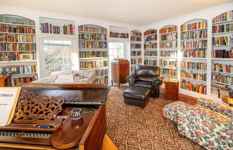 45 Oak Meadow Road Evansville IN 47725