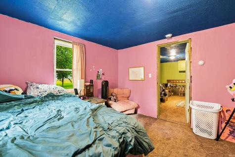407 E Maple Street Gaston IN 47342