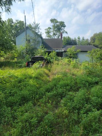 6871 S 1100 W Francesville IN 47946