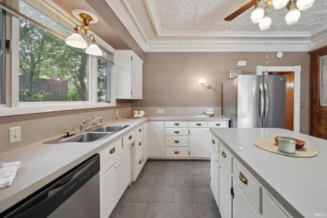 207 S 9th Street Lafayette IN 47901