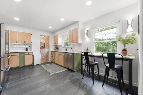 6216 W Hills Road Fort Wayne IN 46804