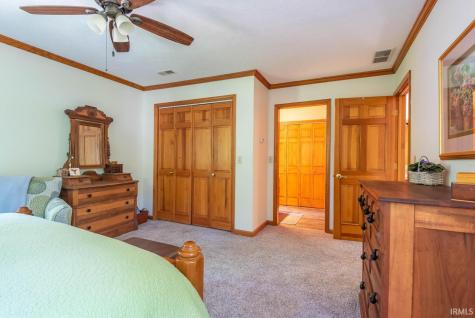 2419 S Cottonwood Circle Bloomington IN 47401