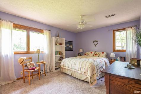 2419 S Cottonwood Circle Bloomington IN 47401