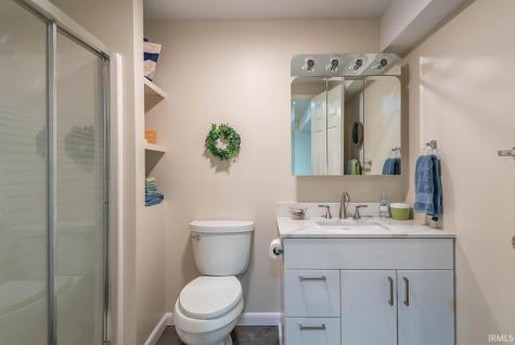 2419 S Cottonwood Circle Bloomington IN 47401