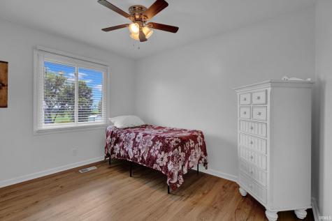 10438 S Eastgate Drive Mount Vernon IN 47620