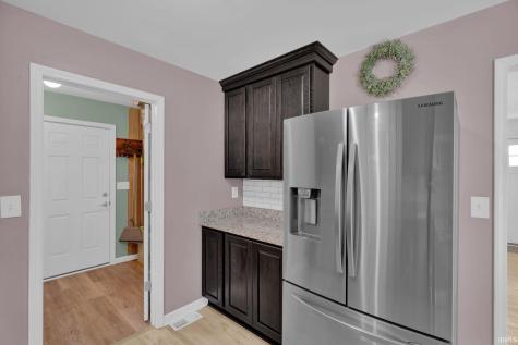 10438 S Eastgate Drive Mount Vernon IN 47620