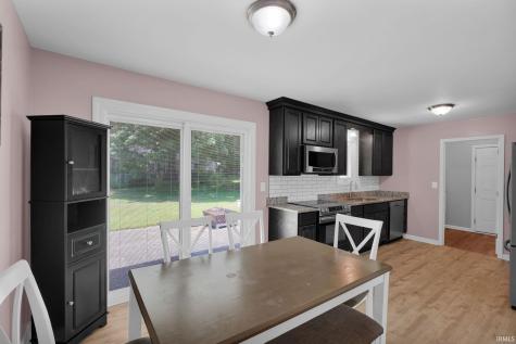 10438 S Eastgate Drive Mount Vernon IN 47620