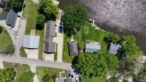 705 Bluewater Drive Monticello IN 47960
