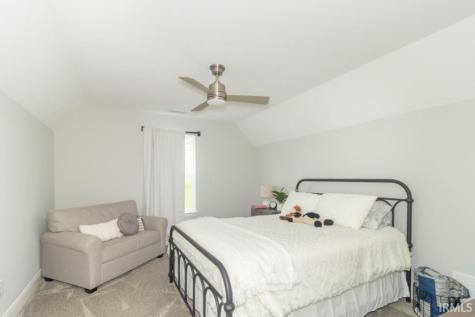 6375 S State Road 103 Straughn IN 47387