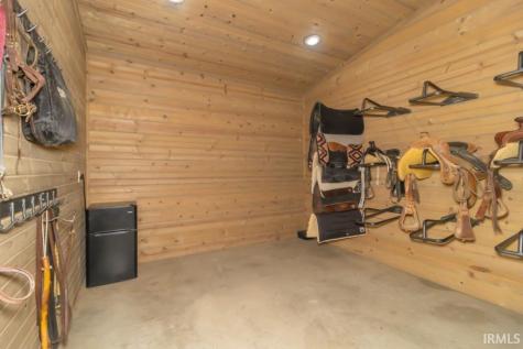 6375 S State Road 103 Straughn IN 47387