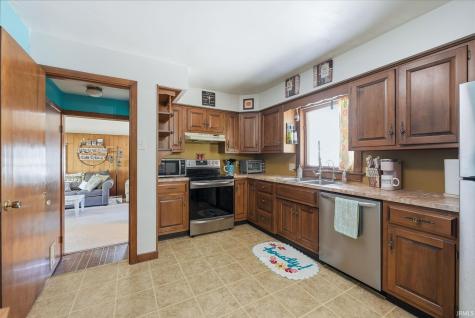 2603 Merivale Street Fort Wayne IN 46805