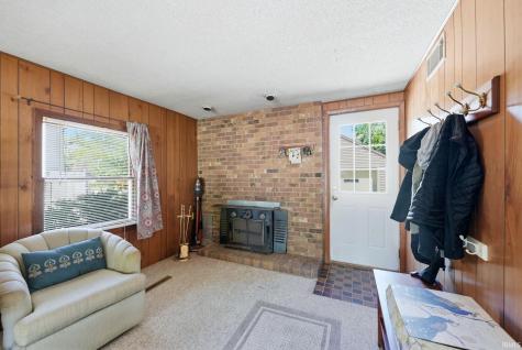 2603 Merivale Street Fort Wayne IN 46805