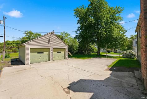 2603 Merivale Street Fort Wayne IN 46805
