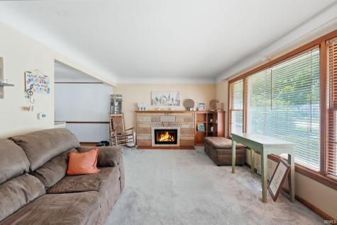 2603 Merivale Street Fort Wayne IN 46805