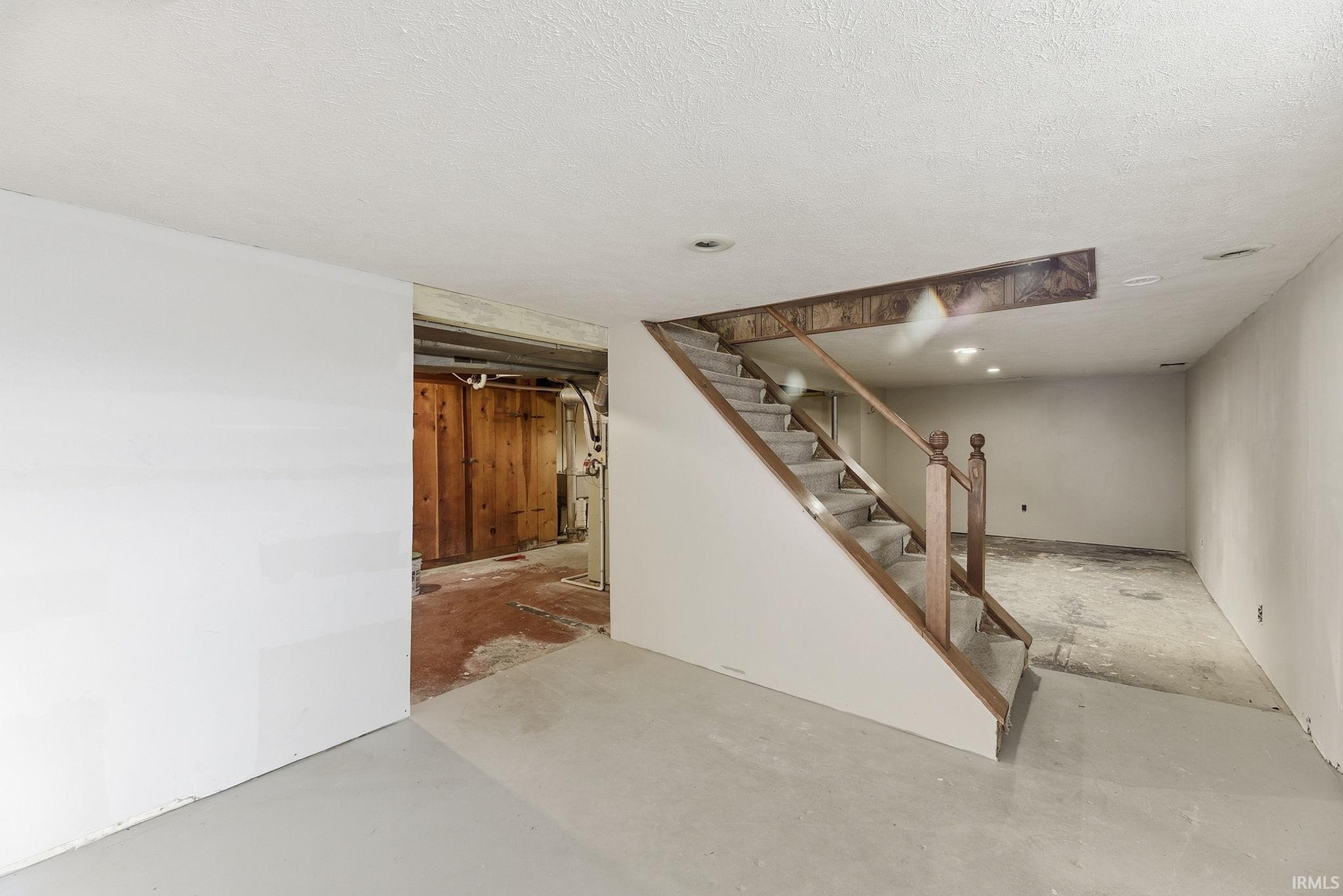809 Garden Lane South Bend IN 46619