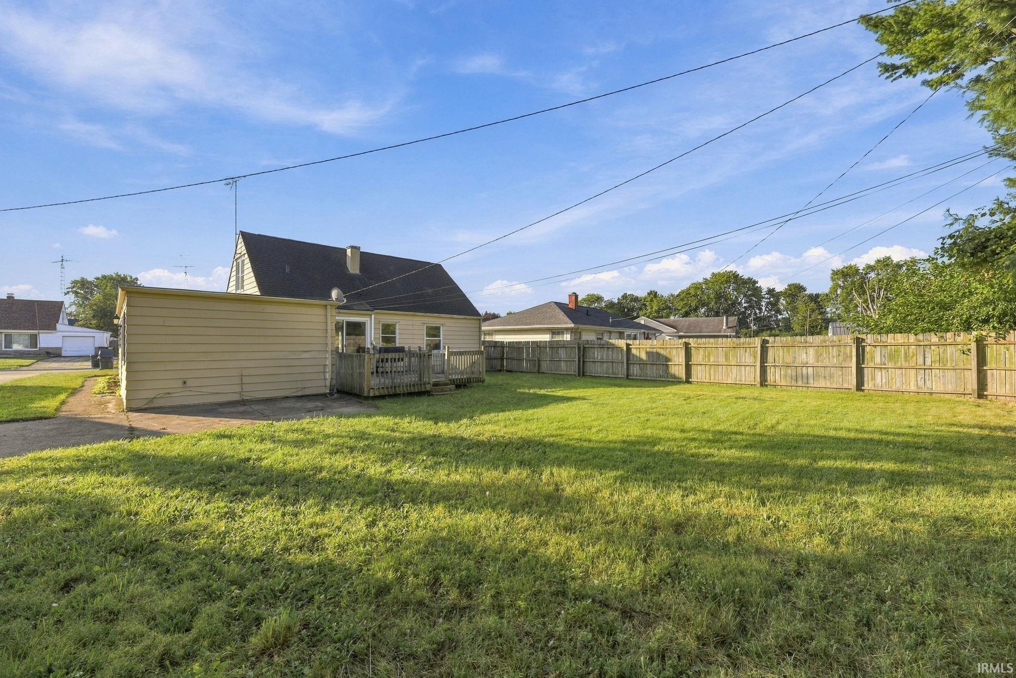 809 Garden Lane South Bend IN 46619