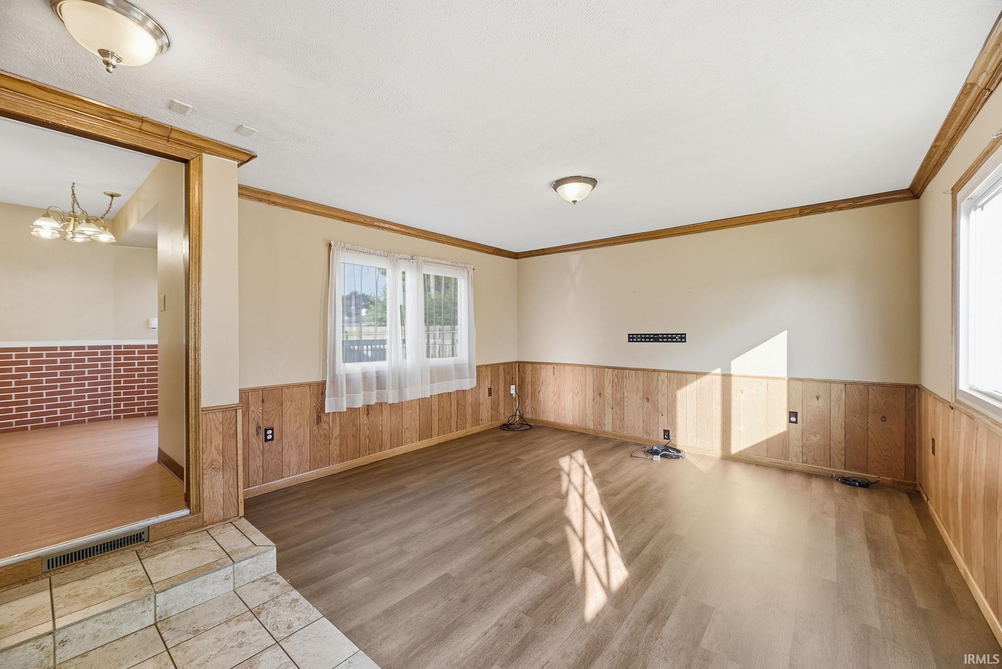 809 Garden Lane South Bend IN 46619