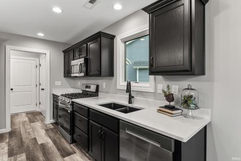 122 Sunset Drive Avilla IN 46710