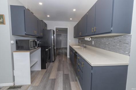 929 Simon Court South Bend IN 46615